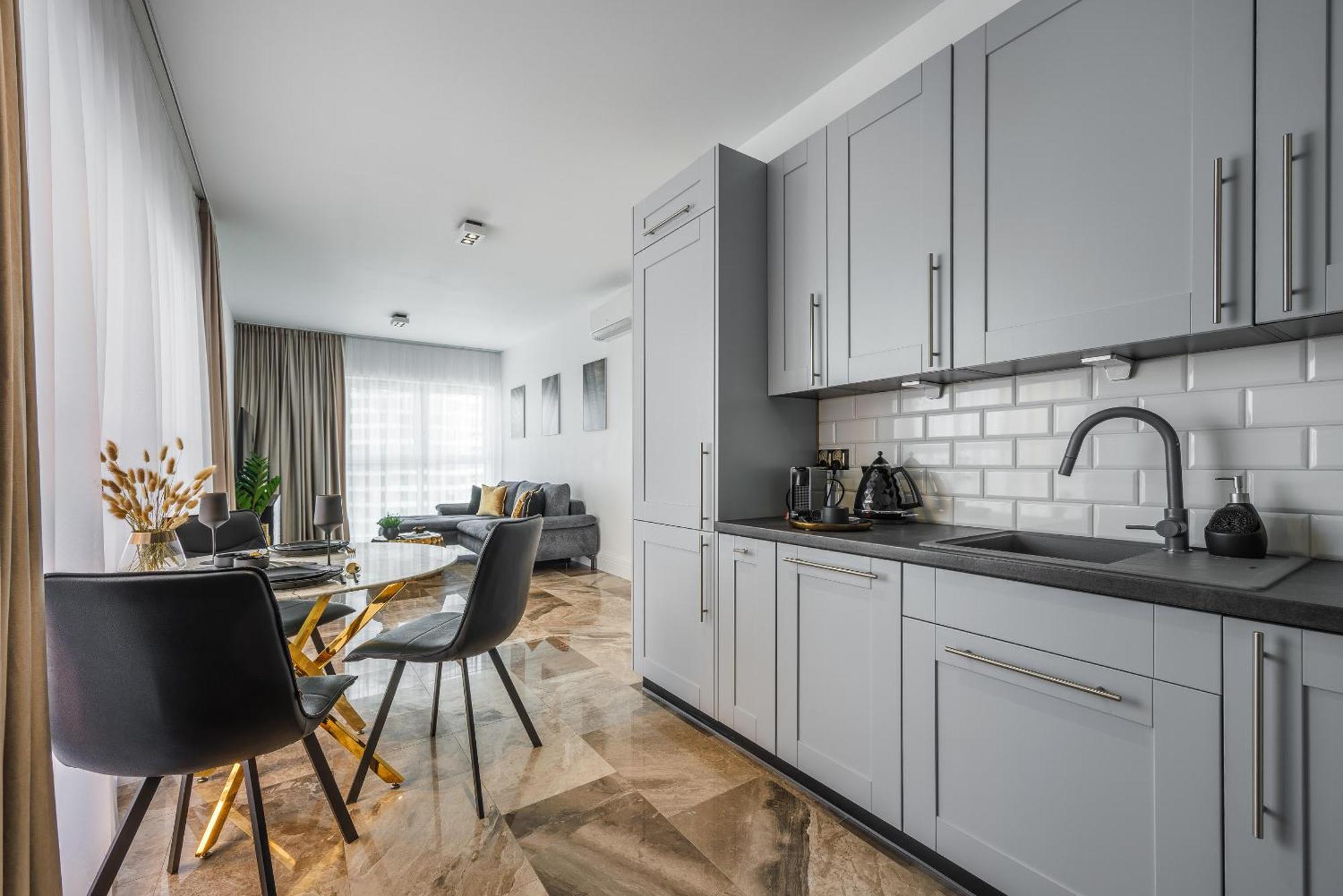 Emihouse Riverside Premium Apartments & Free Parking Rzeszow Luaran gambar