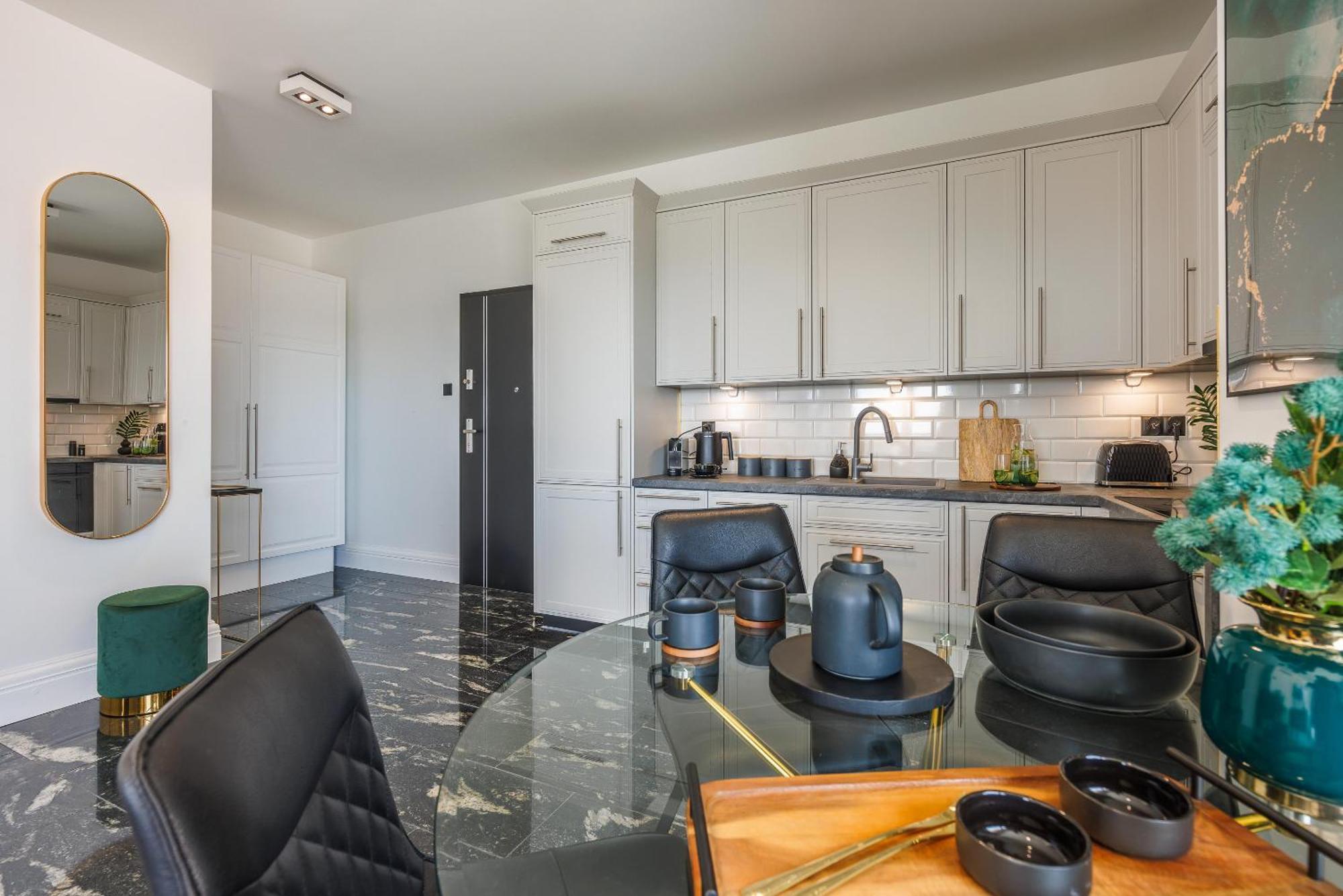 Emihouse Riverside Premium Apartments & Free Parking Rzeszow Luaran gambar